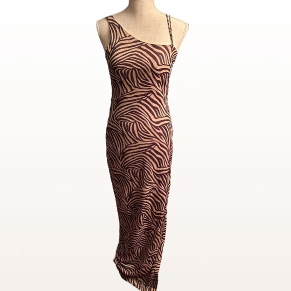 vintage cache shimmering gold fitted gown - Picture 3 of 4